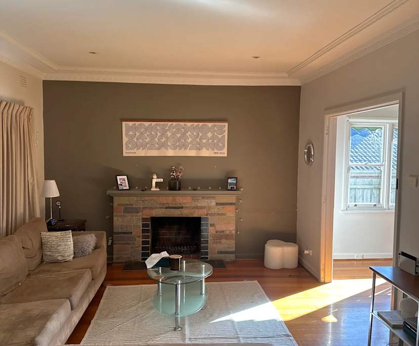 Furnished room in a share house
