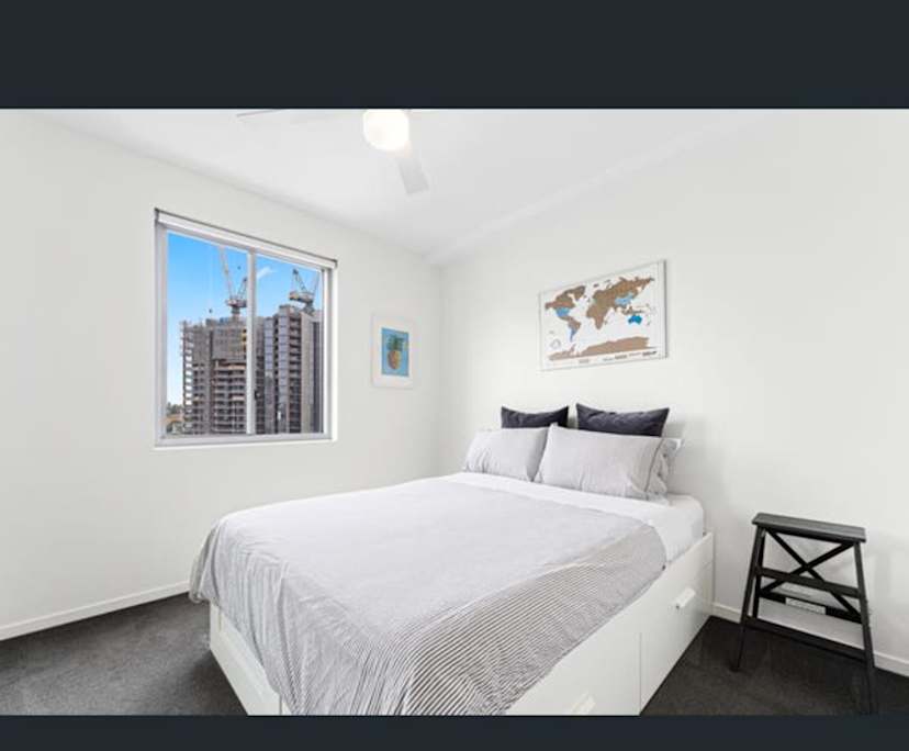 Furnished room with own bathroom