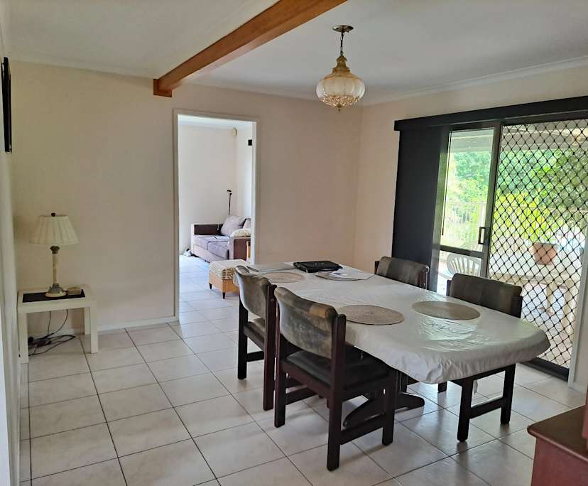 $240, Share-house, 4 bathrooms, Eight Mile Plains QLD 4113