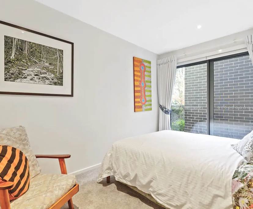 Unfurnished room in a flatshare