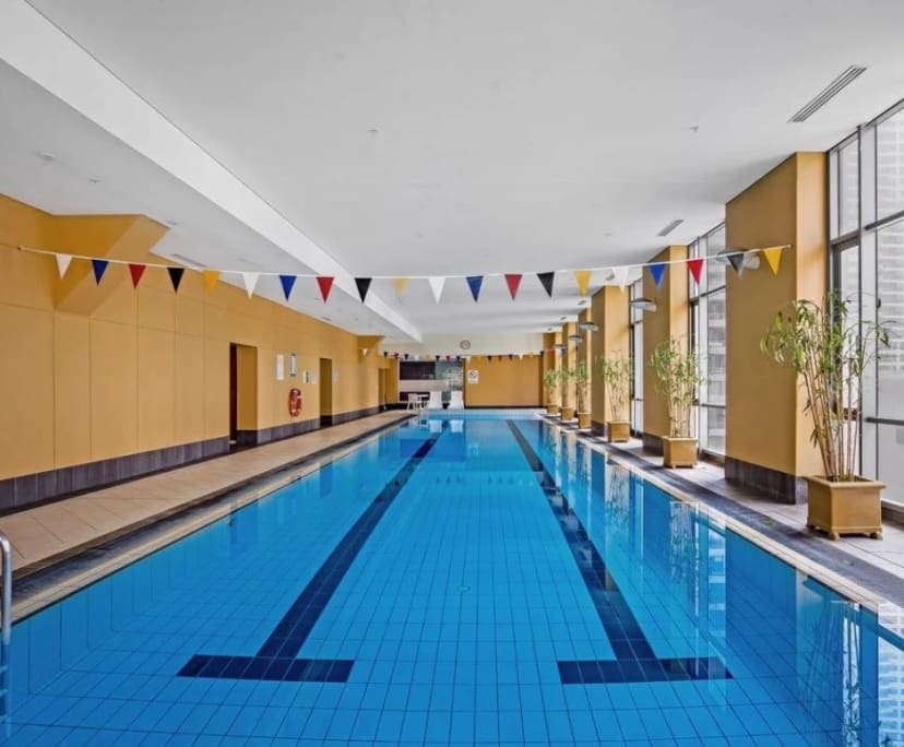 Furnished room in a flatshare