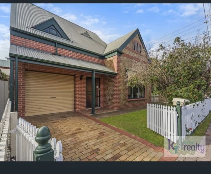propertyImage