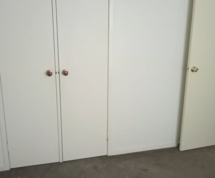 Unfurnished room in a share house