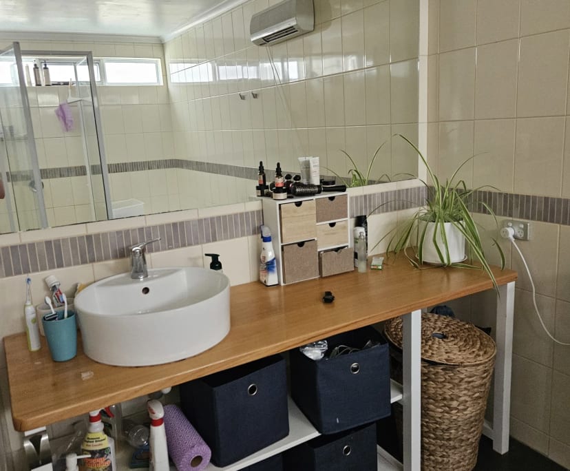 $283, Share-house, 2 bathrooms, South Hobart TAS 7004