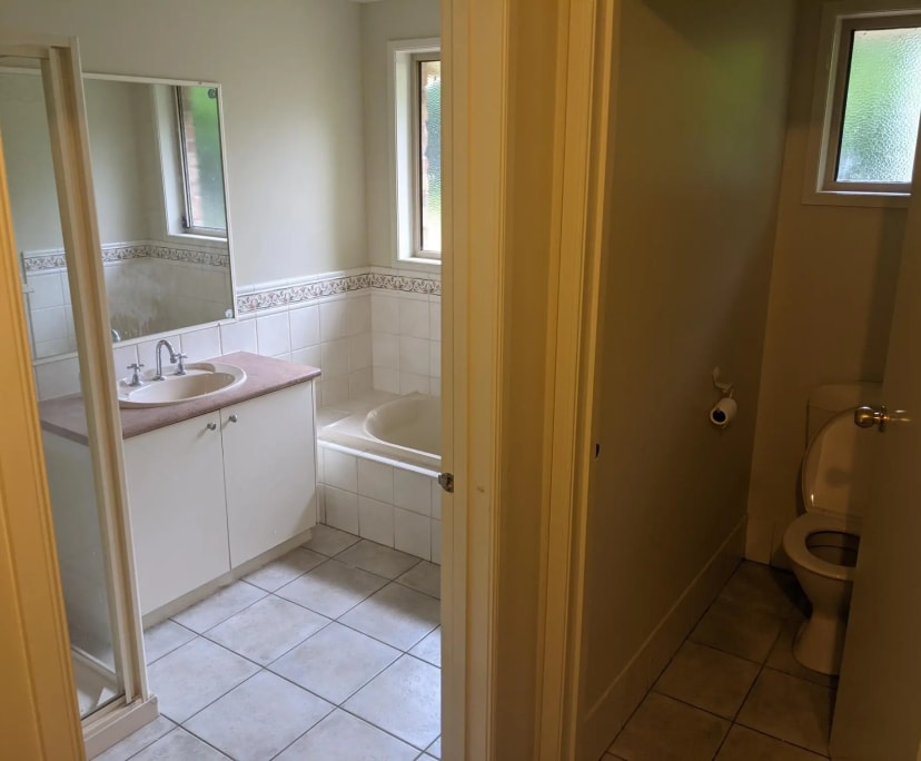 $200, Share-house, 4 bathrooms, West Wodonga VIC 3690