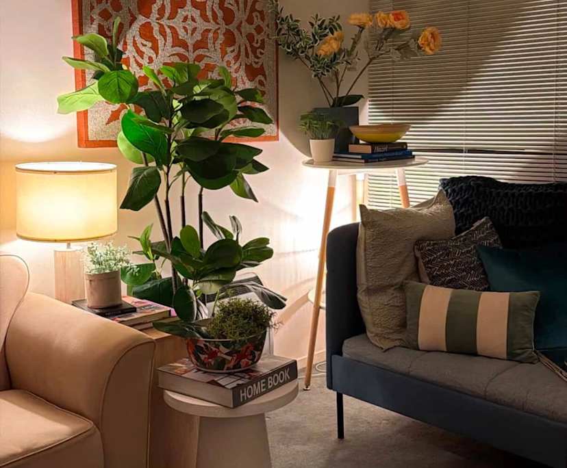 Unfurnished room in a share house