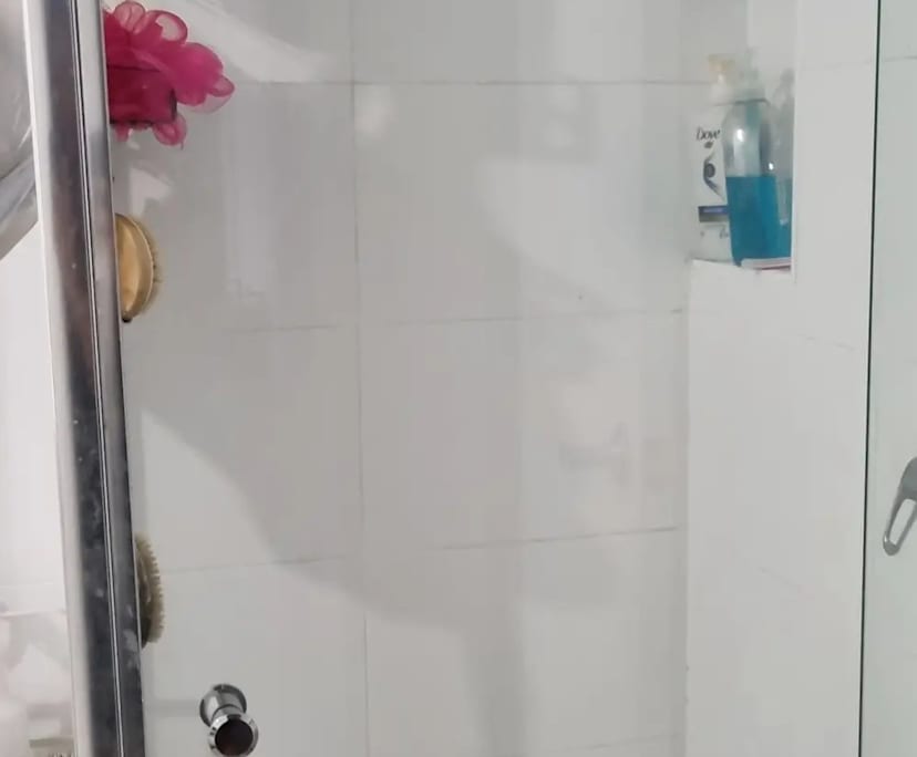 $300, Share-house, 3 bathrooms, Labrador QLD 4215