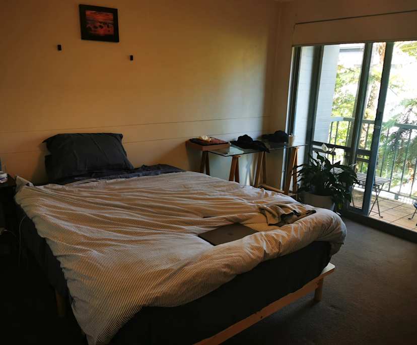 Unfurnished room with own bathroom