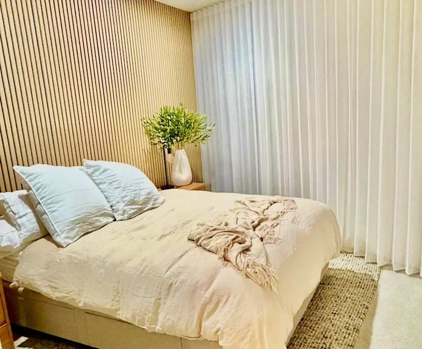 Furnished room with own bathroom
