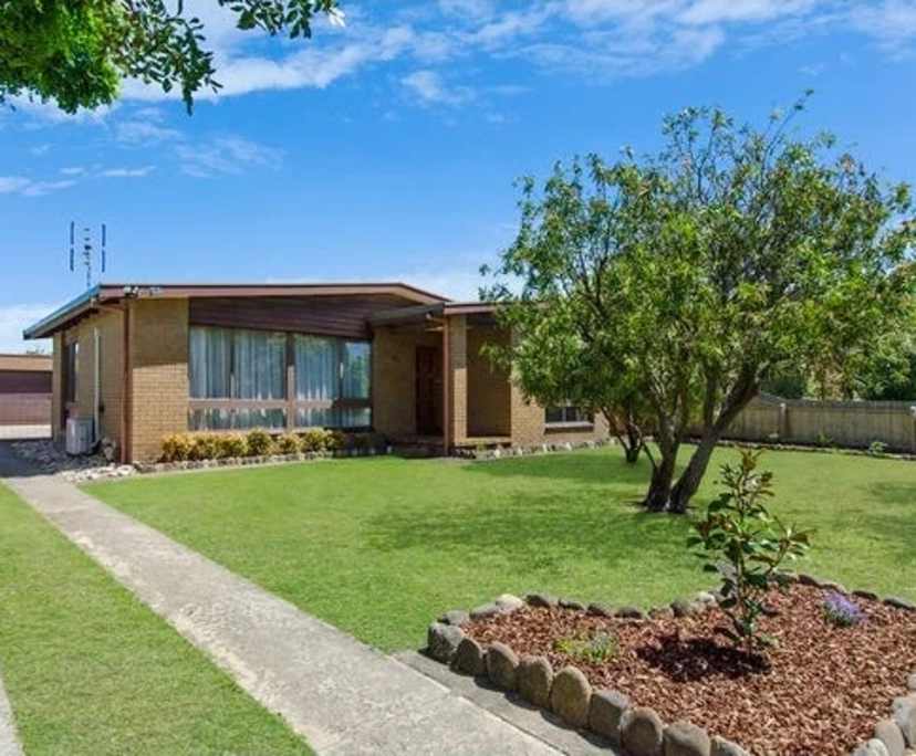 Unfurnished room with ensuite in a share house