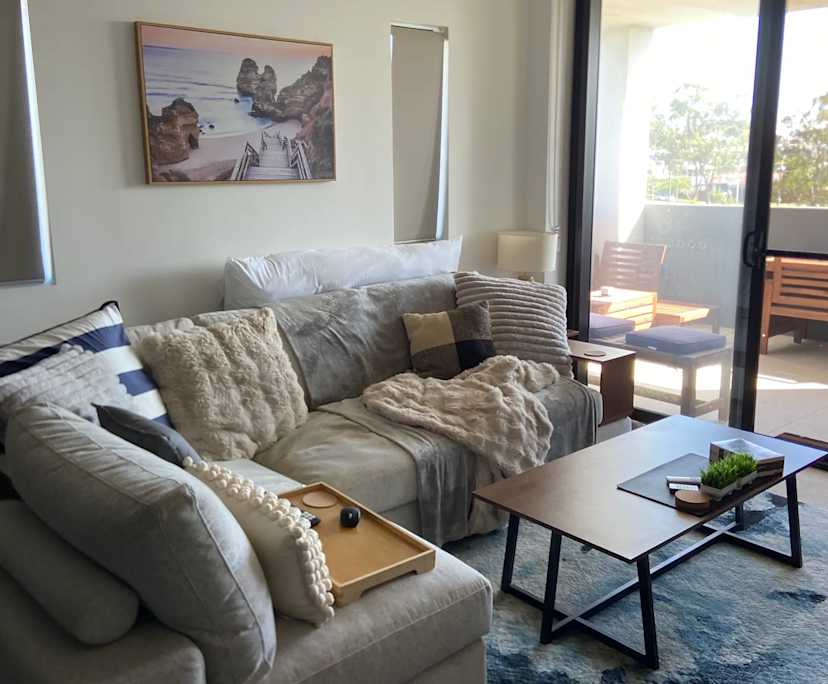 Unfurnished room with own bathroom