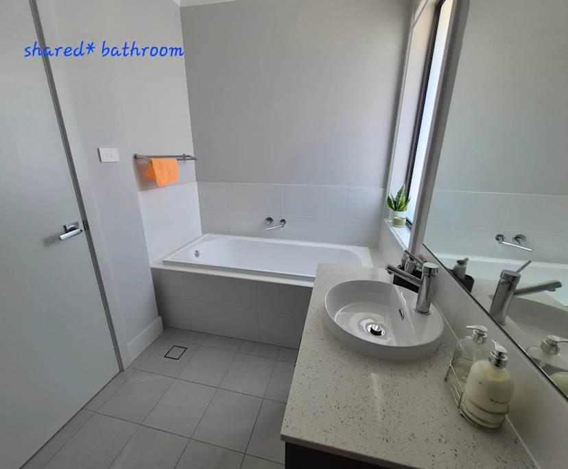 $330-360, Share-house, 2 rooms, Woongarrah NSW 2259, Woongarrah NSW 2259