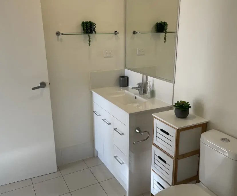 $275, Share-house, 4 bathrooms, Mountain Creek QLD 4557