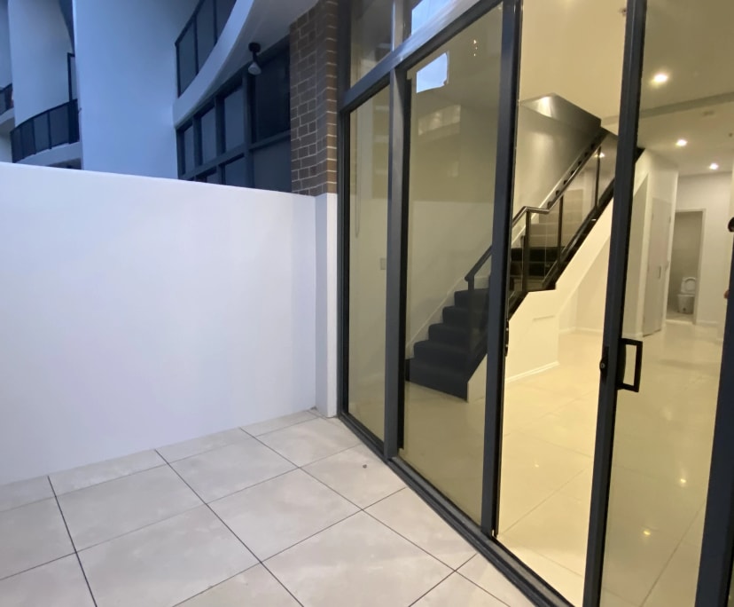 $700, 1-bed, 1 bathroom, Parramatta NSW 2150