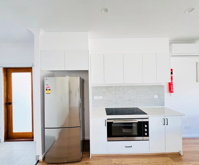 $300, Share-house, 4 bathrooms, Shepparton VIC 3630