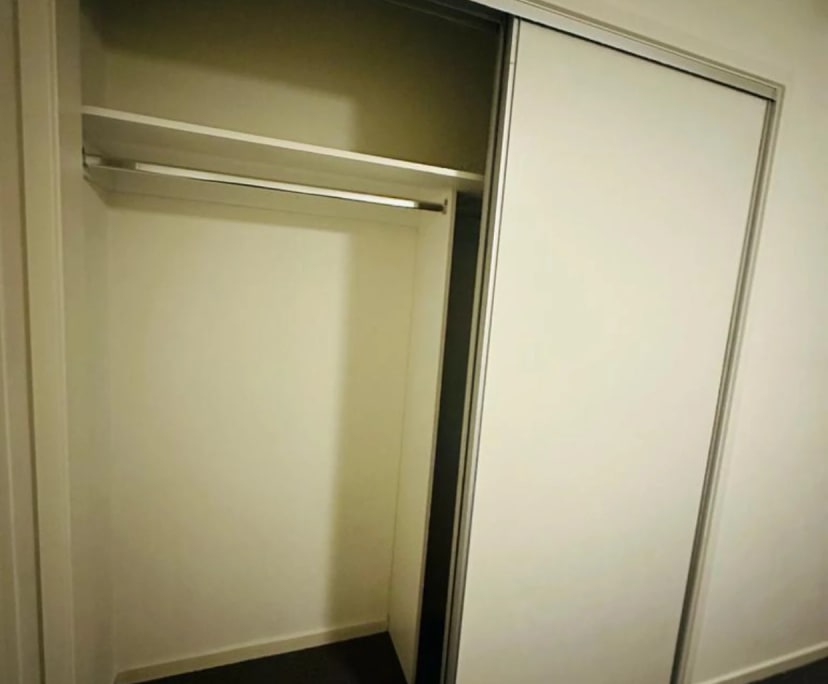 Room for Rent in Point Cook, Melbourne 170, Furni...