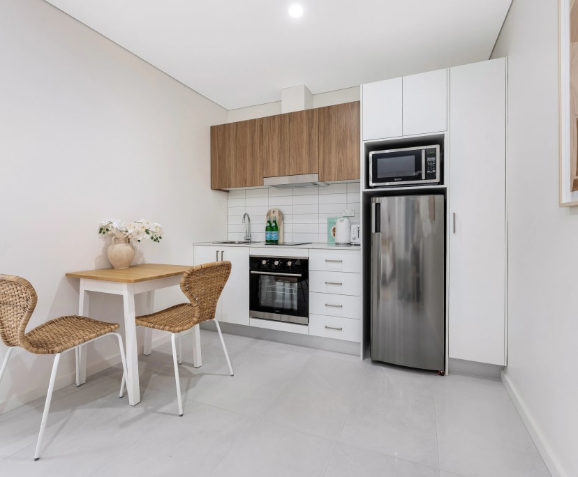 $550, Studio, 1 bathroom, Mascot NSW 2020