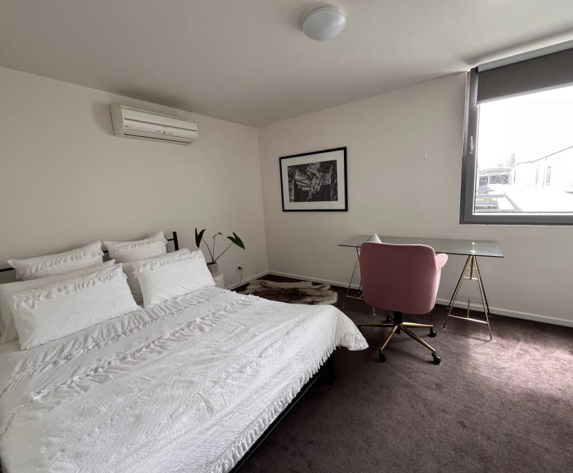 $450, Flatshare, 2 bathrooms, St Kilda VIC 3182