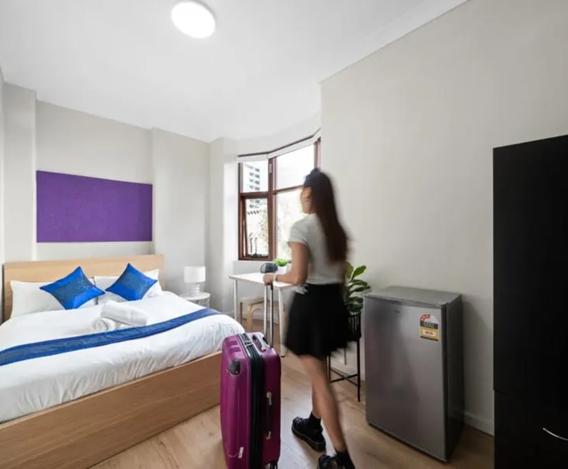 $300, Student-accommodation, 6 bathrooms, Chippendale NSW 2008