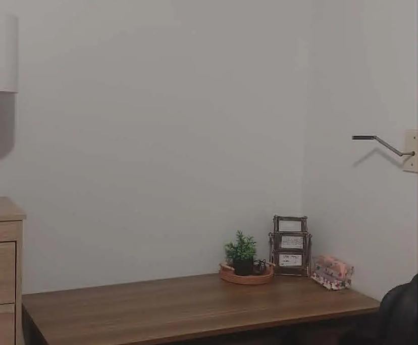 Room in a share house