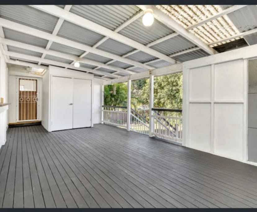 Room for Rent in Cannon Hill, Brisbane 140, Unfur...