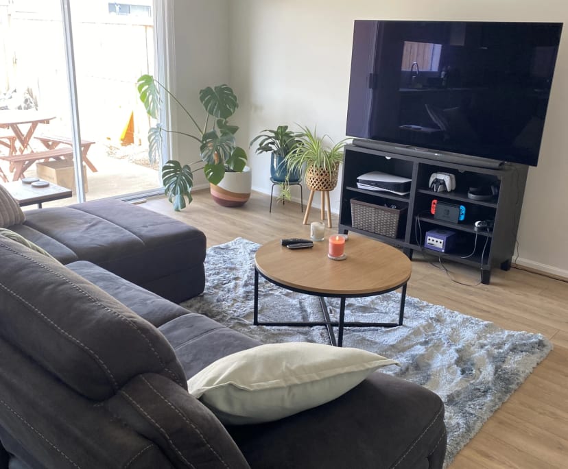Unfurnished room in a share house