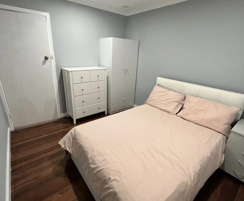 Furnished room in a share house