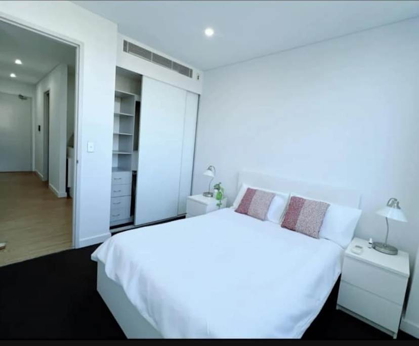 Furnished room with own bathroom