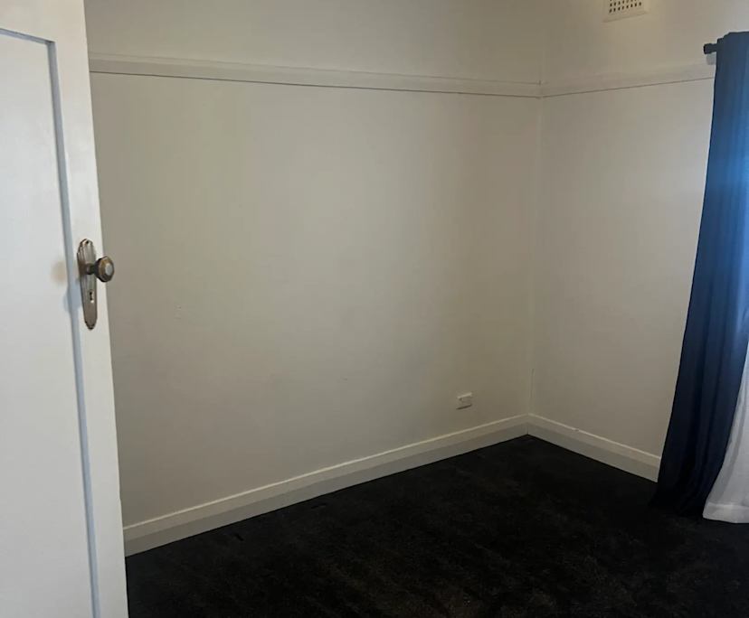 $230, Share-house, 3 bathrooms, Coolamon NSW 2701