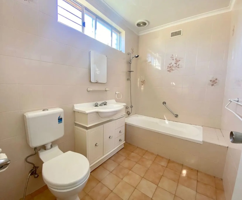 $295, Flatshare, 6 bathrooms, Burwood Heights NSW 2136