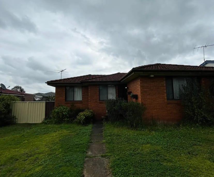 Room for Rent in Minto, Sydney 180, Unfurnished,