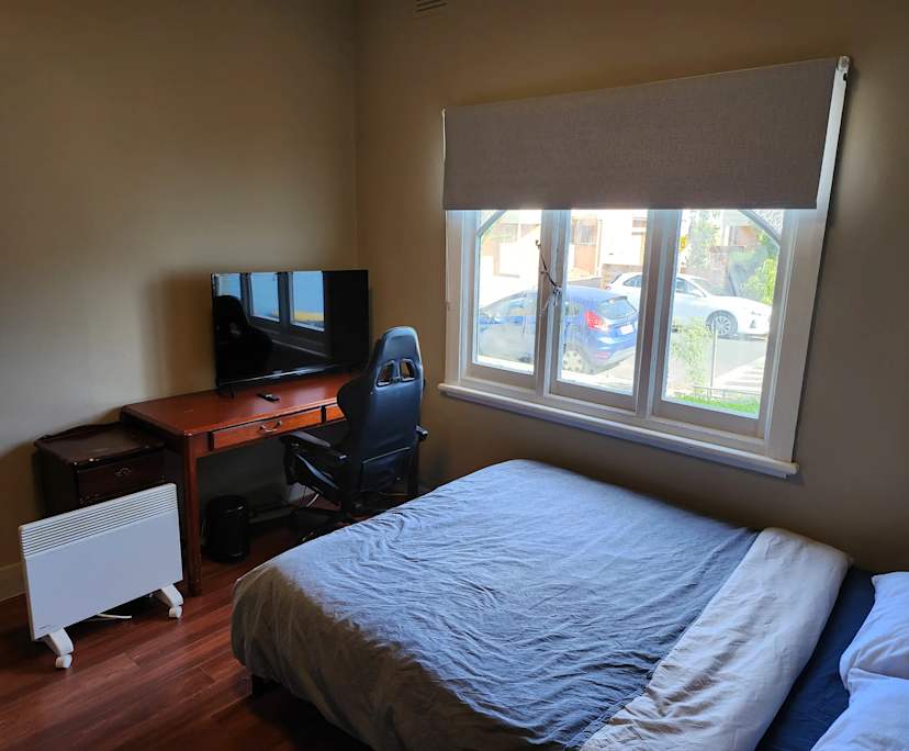 propertyImage