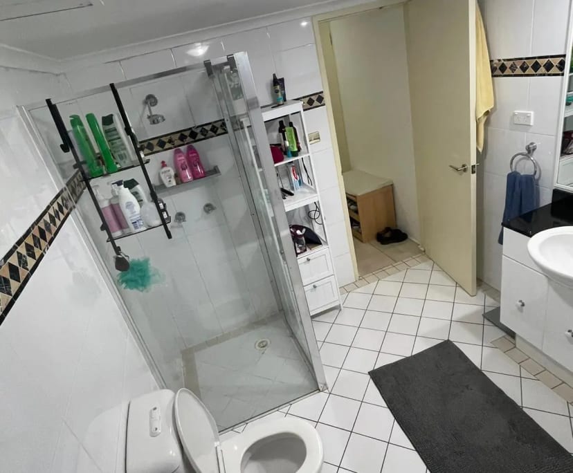 $300, Flatshare, 3 bathrooms, Pyrmont NSW 2009