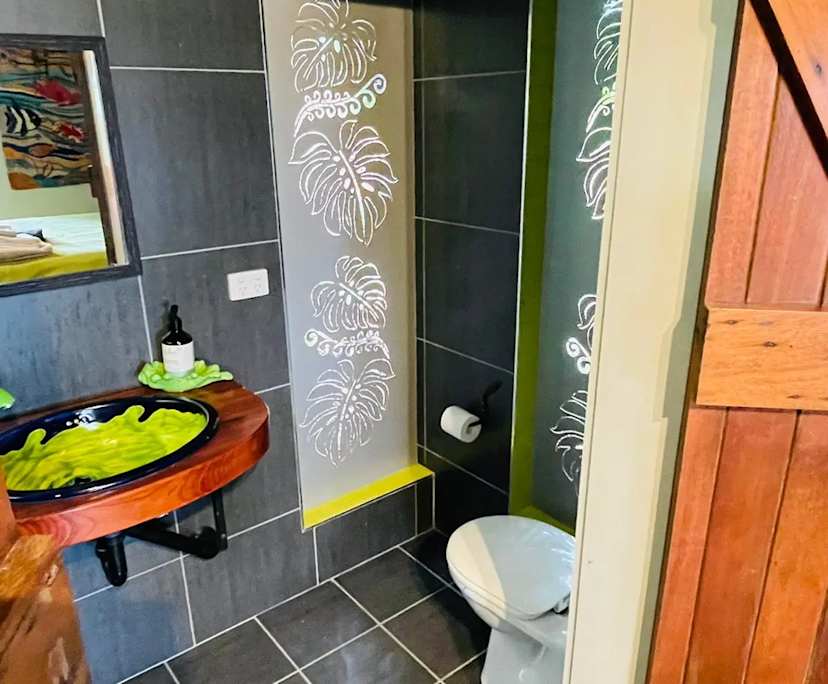 Furnished room with own bathroom