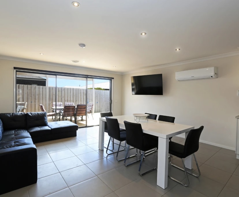 $200, Share-house, 6 bathrooms, Waurn Ponds VIC 3216