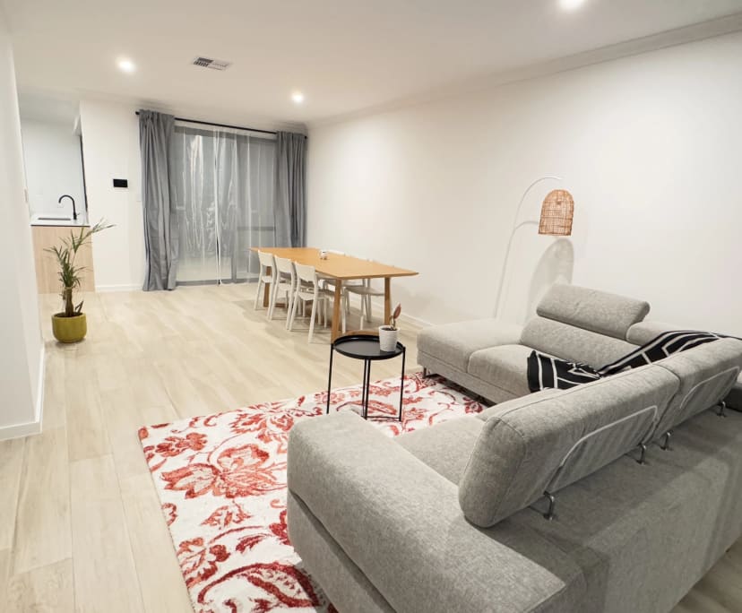 Whole property with 3 rooms for rent