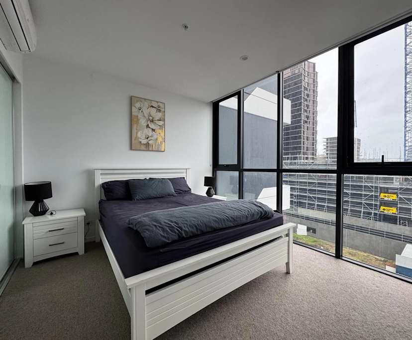 Furnished room in a flatshare