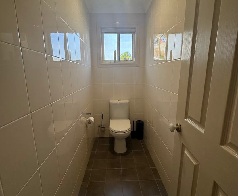 $350, Share-house, 4 bathrooms, Sawtell NSW 2452