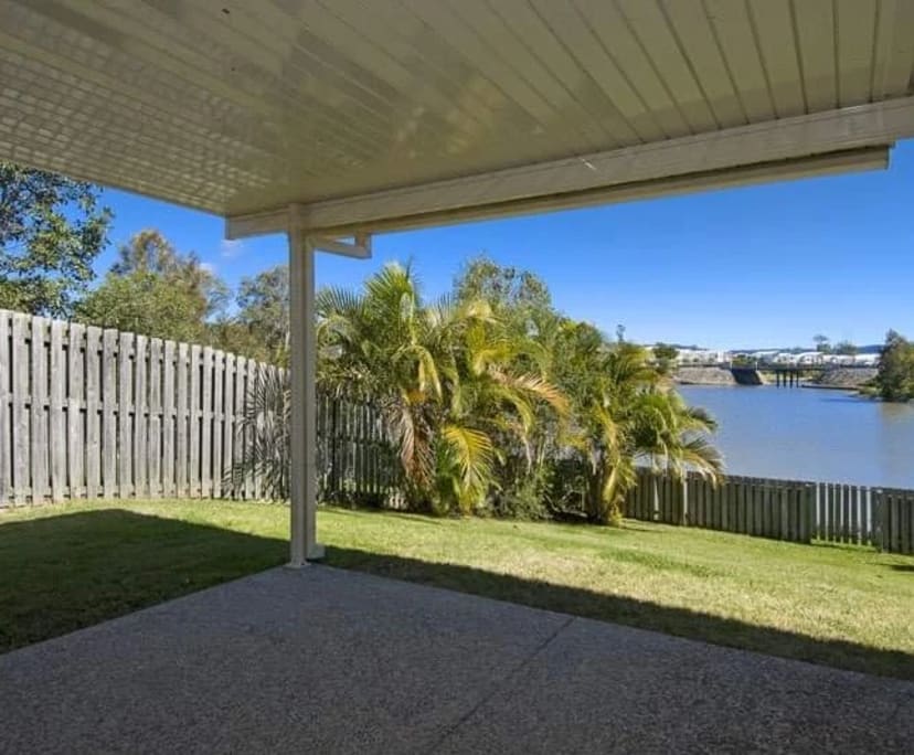 $275, Share-house, 4 bathrooms, Varsity Lakes QLD 4227