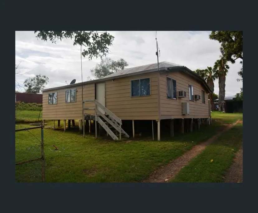 Room in a share house