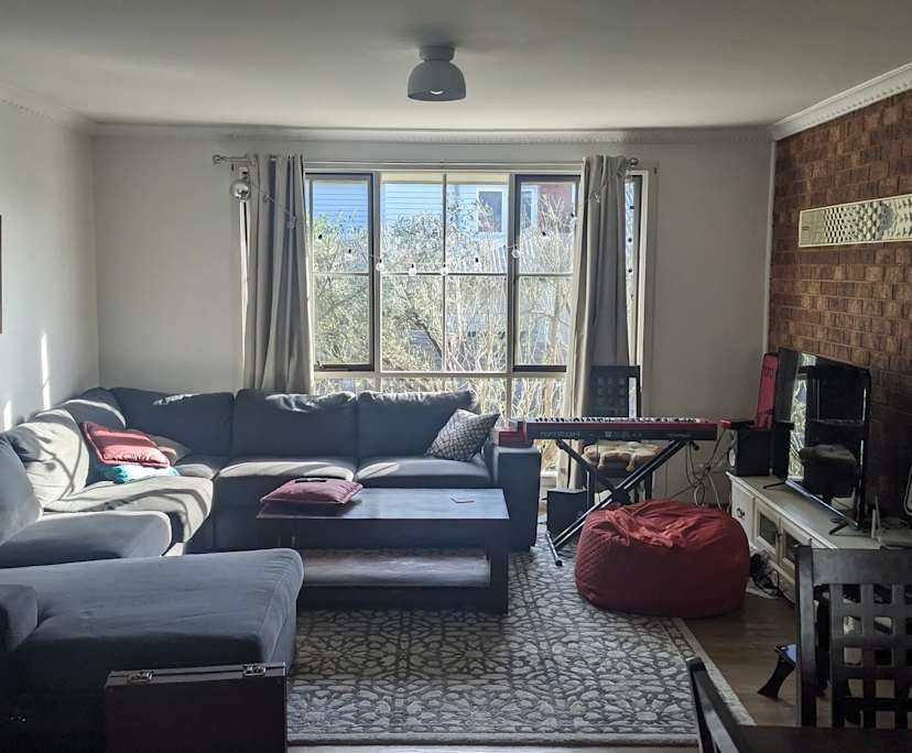 Room in a share house