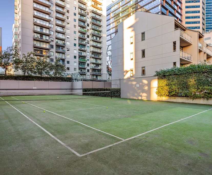 $1,395, Whole-property, 3 bathrooms, Melbourne VIC 3000