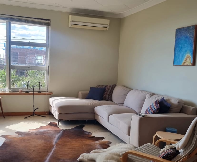 Room in a share house