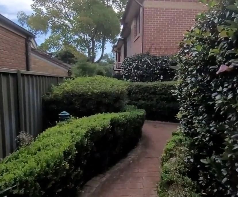 $325, Flatshare, 2 bathrooms, Westmead NSW 2145