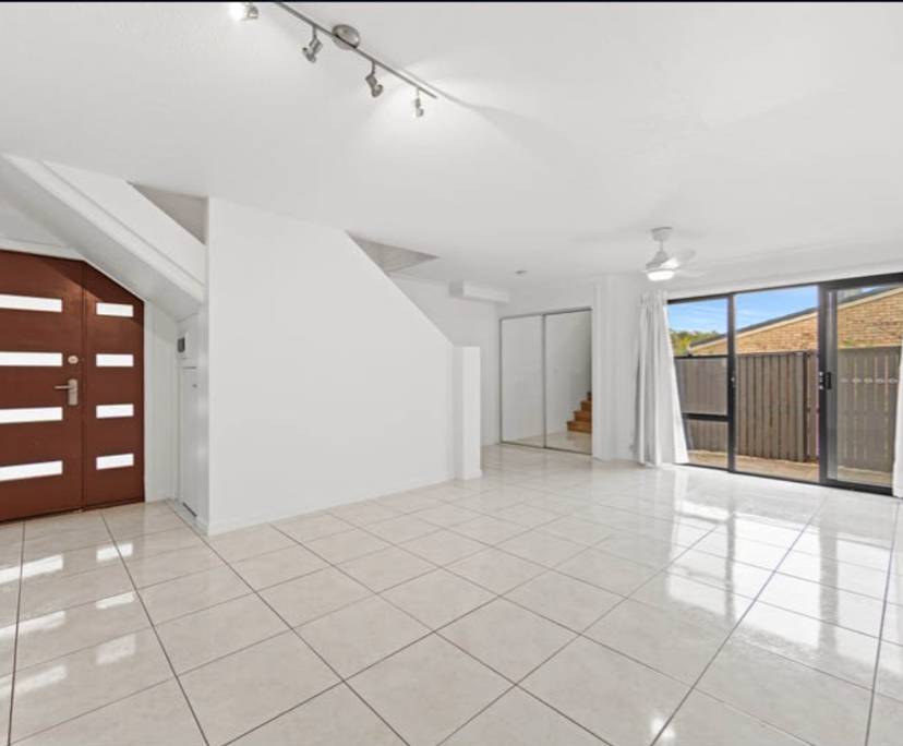 Unfurnished room in a share house