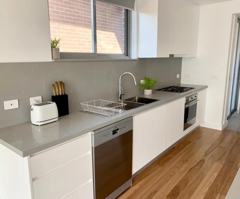 $350, Share-house, 6 bathrooms, Ashfield NSW 2131