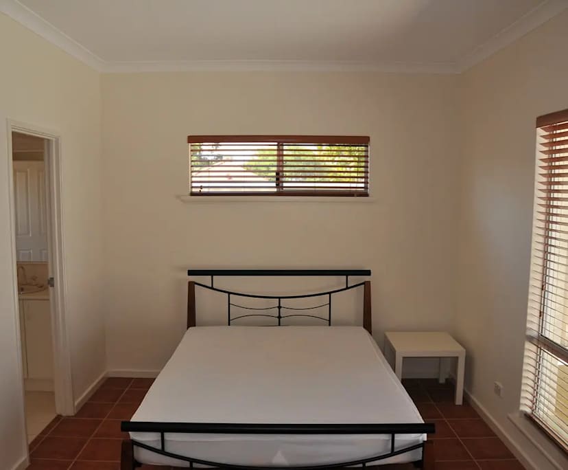 $280-350, Share-house, 2 rooms, East Victoria Park WA 6101, East Victoria Park WA 6101