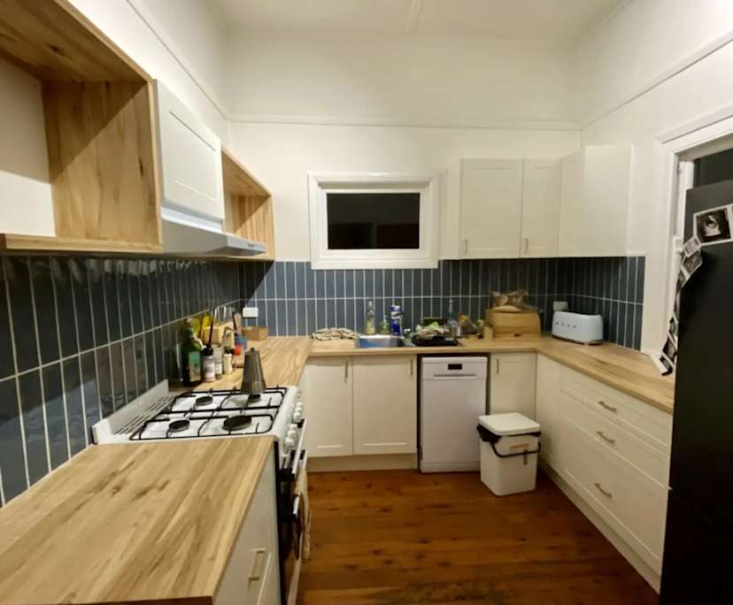 $290, Share-house, 3 bathrooms, Waratah NSW 2298