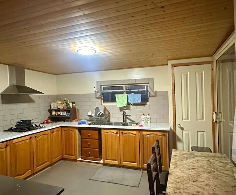 $200, Share-house, 4 bathrooms, Deer Park VIC 3023