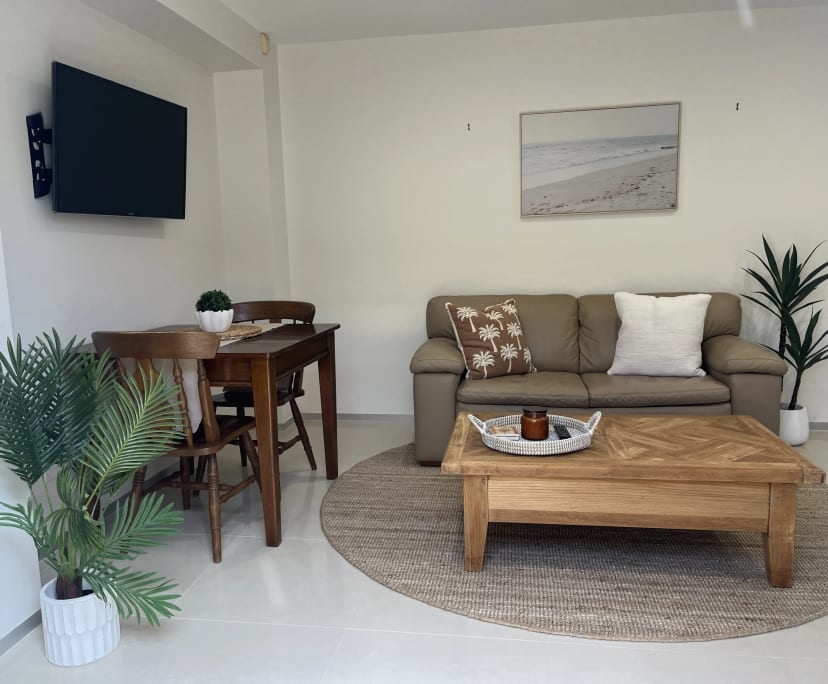 Granny Flat for Rent in Mermaid Beach, Gold Coast